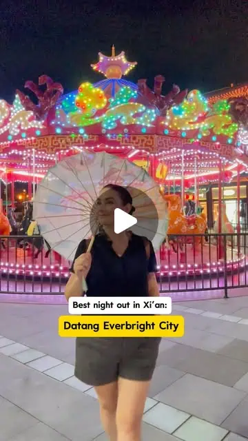 Tang Dynasty Lady performance at Datang Everbright City