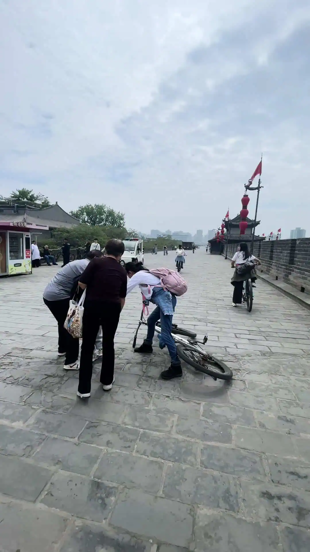 Cycling Xi'an's ancient city wall